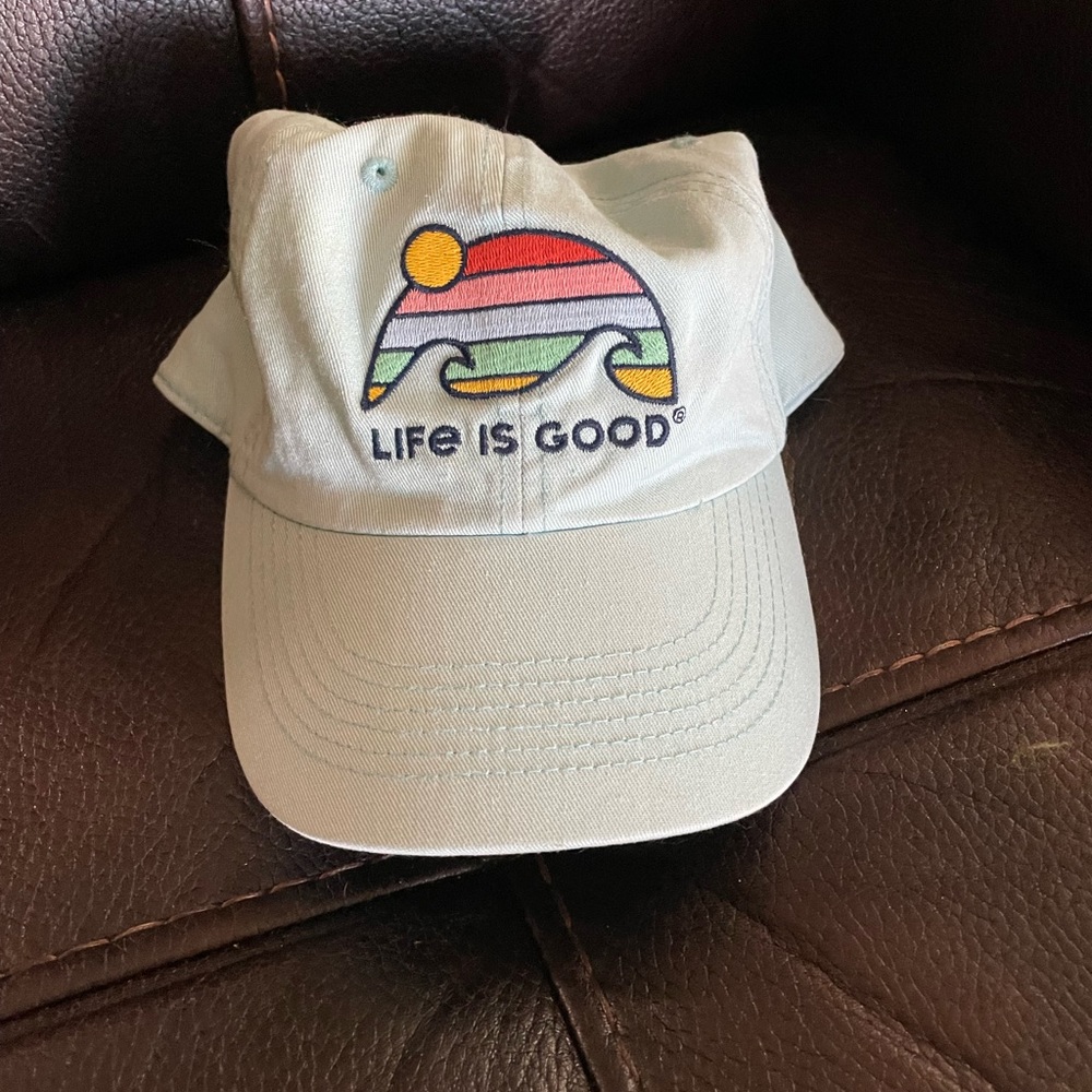 BRAND NEW Life is good hat blue